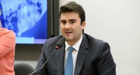 Aprovada pela Câmara, indicação conjunta que sugere homenagem ao falecido frutalense Caio Nárcio   