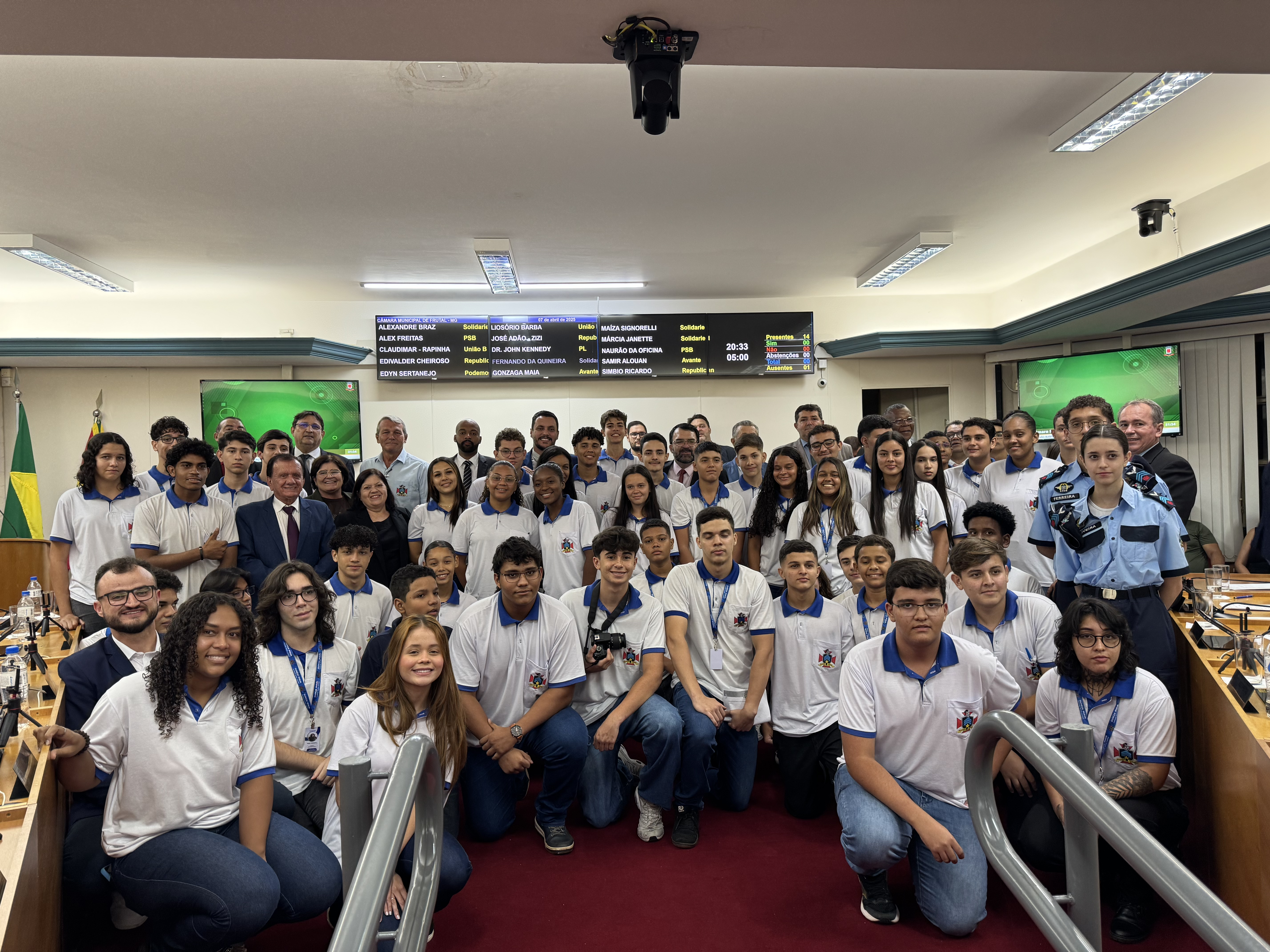 Guarda Mirim de Frutal apresenta novidades na tribuna livre da Câmara