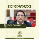 Kendinho solicita retirada de excesso de terra em canteiro central da Avenida J.K.