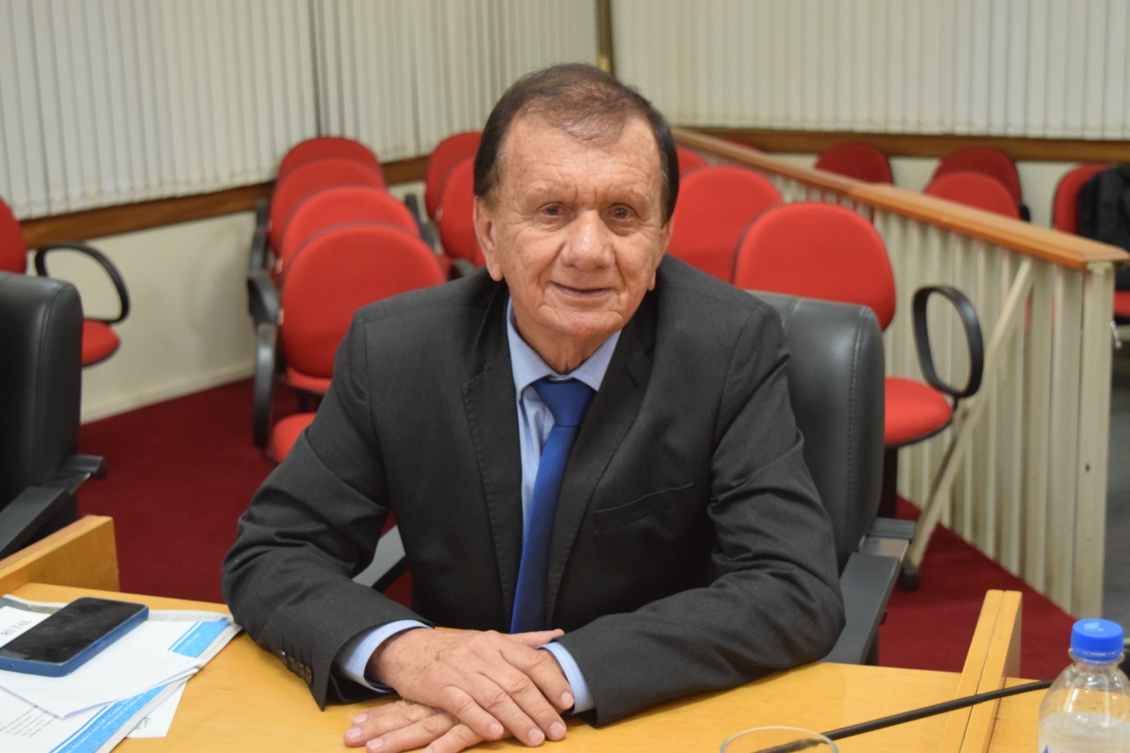 Vereador Zizi requer cumprimento de lei que proíbe circulação de cães de grande porte e de periculosidade sem medidas de segurança